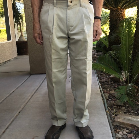 Timbercreek by Wrangler Tan Pleated Front Twill Slacks - Picture 1 of 7